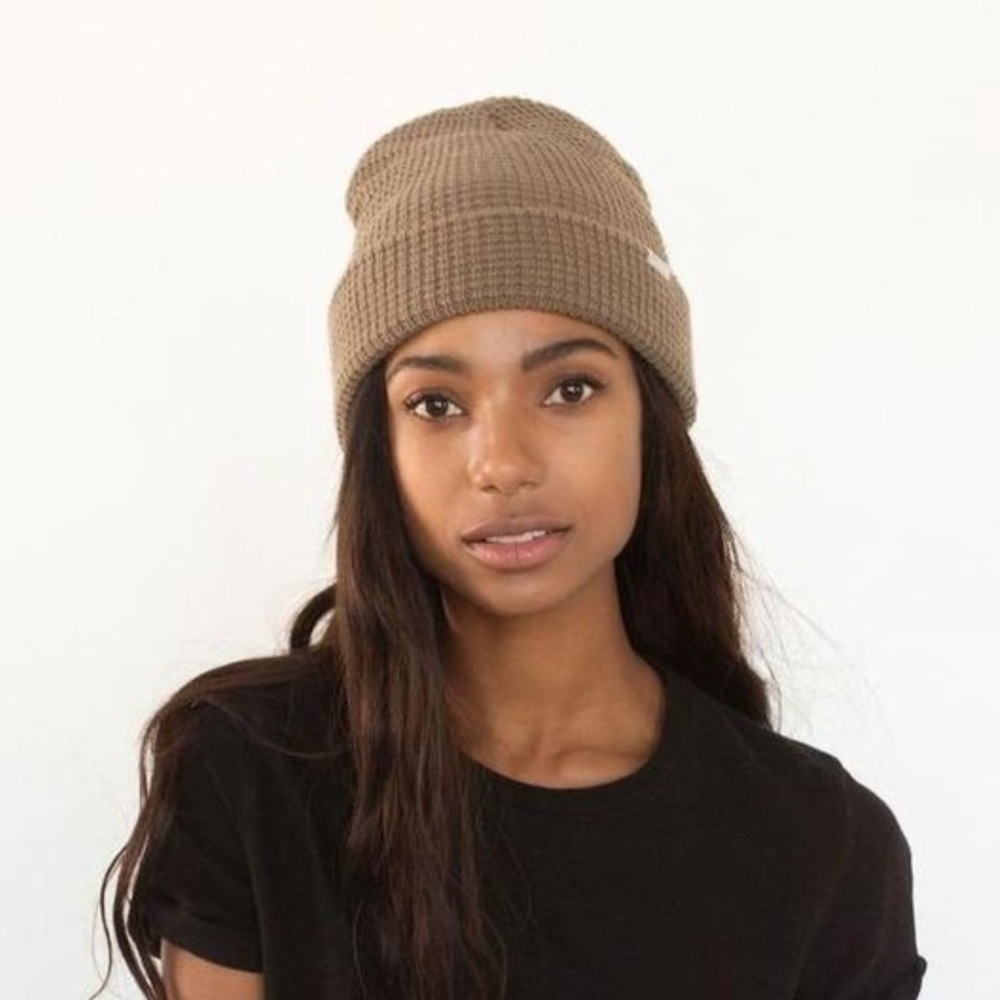NEW Gigi Pip Marsh Waffle Knit Beanie